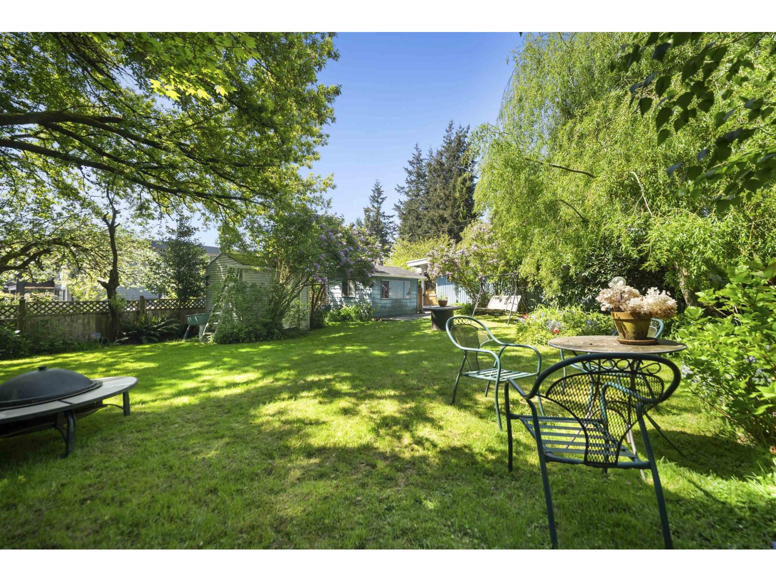 1056 STEVENS STREET, White Rock