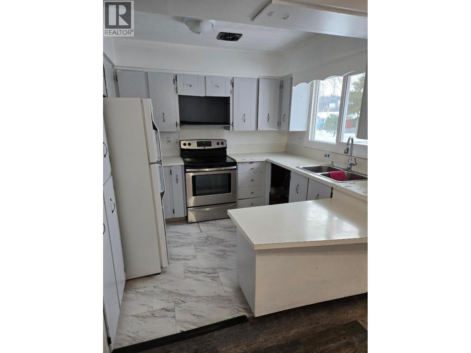 133 S MOFFAT STREET - Image 3