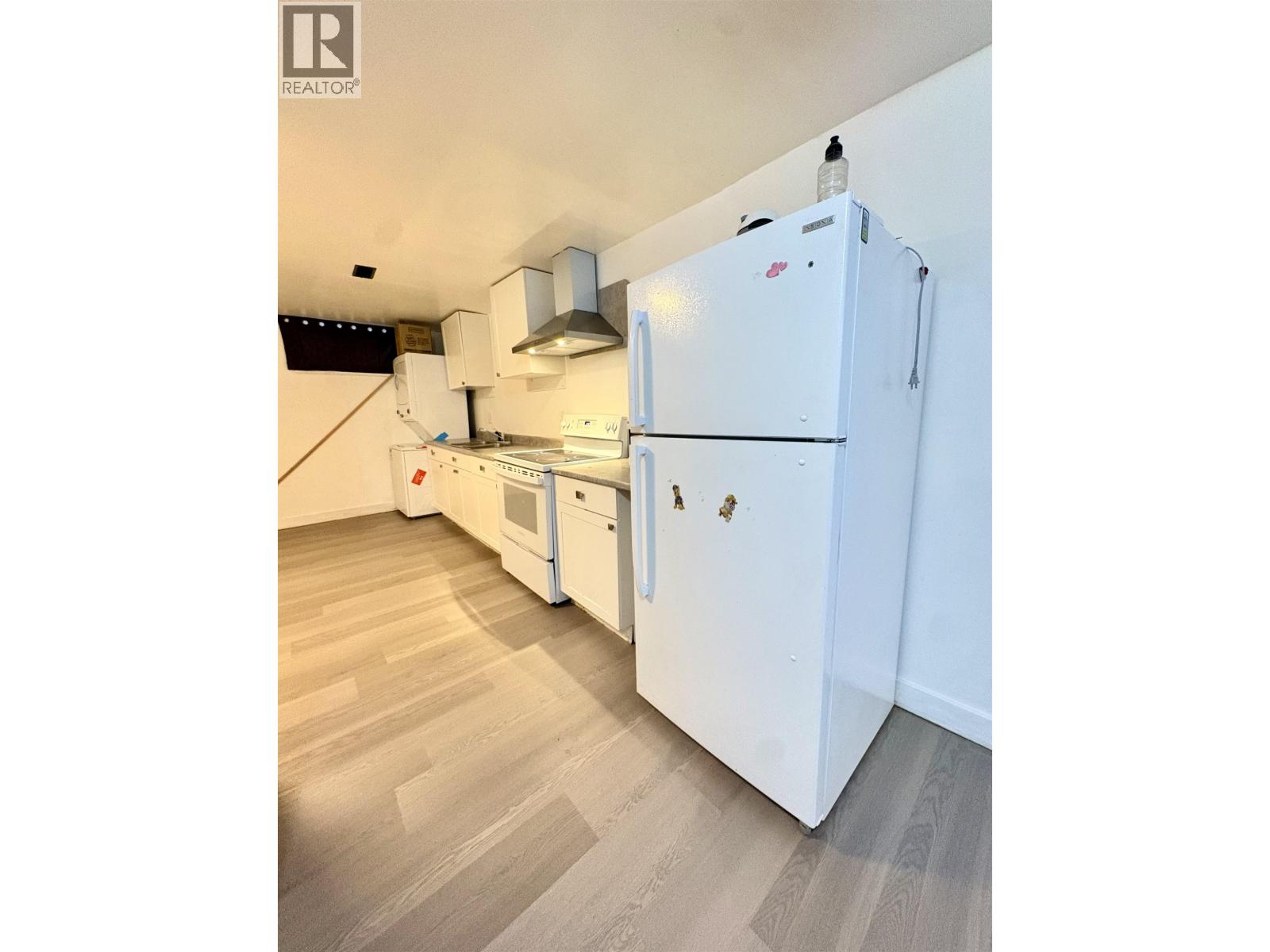 133 S MOFFAT STREET - 16