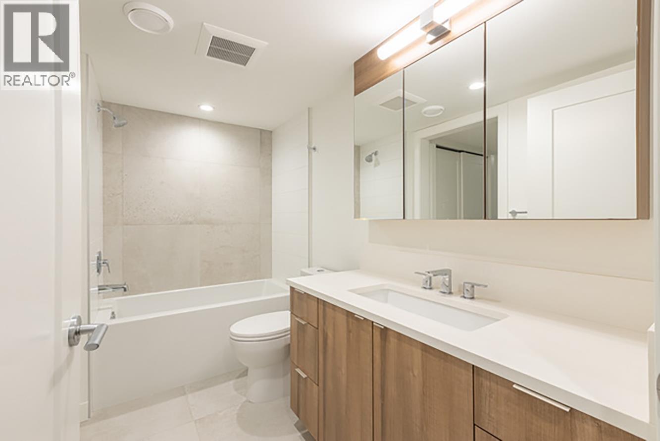 207 1365 PEMBERTON AVENUE, Squamish