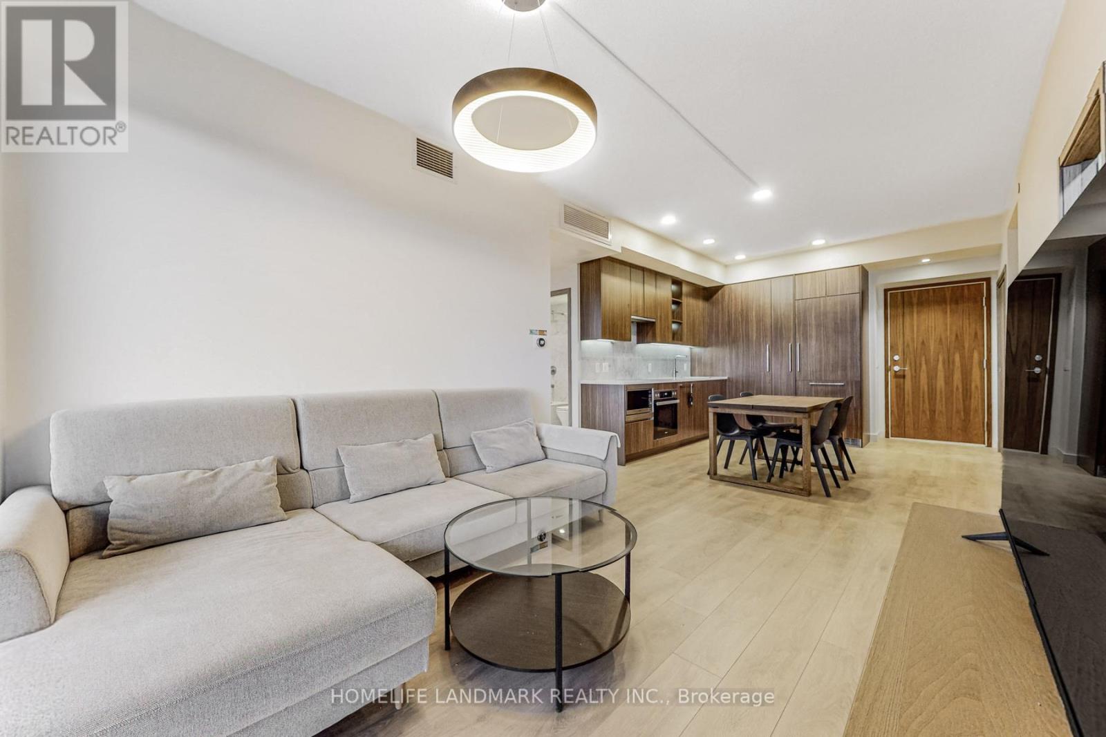 #3106 85 MCMAHON DRIVE - 10