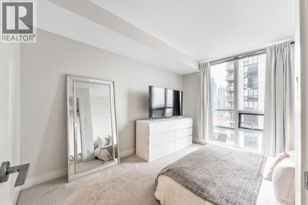 Single Family House for Sale in    Street SW Beltline Calgary 