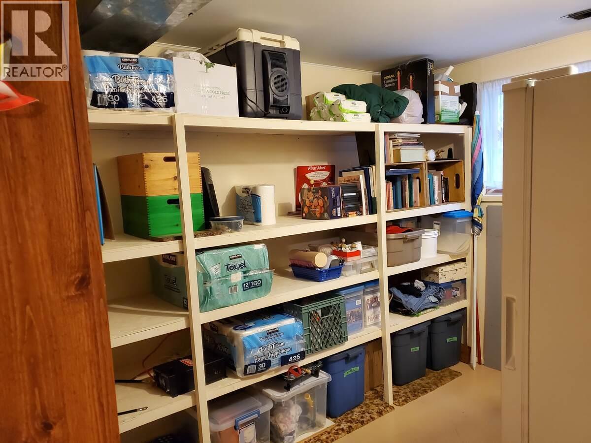 868 North Kimberley Avenue, Greenwood