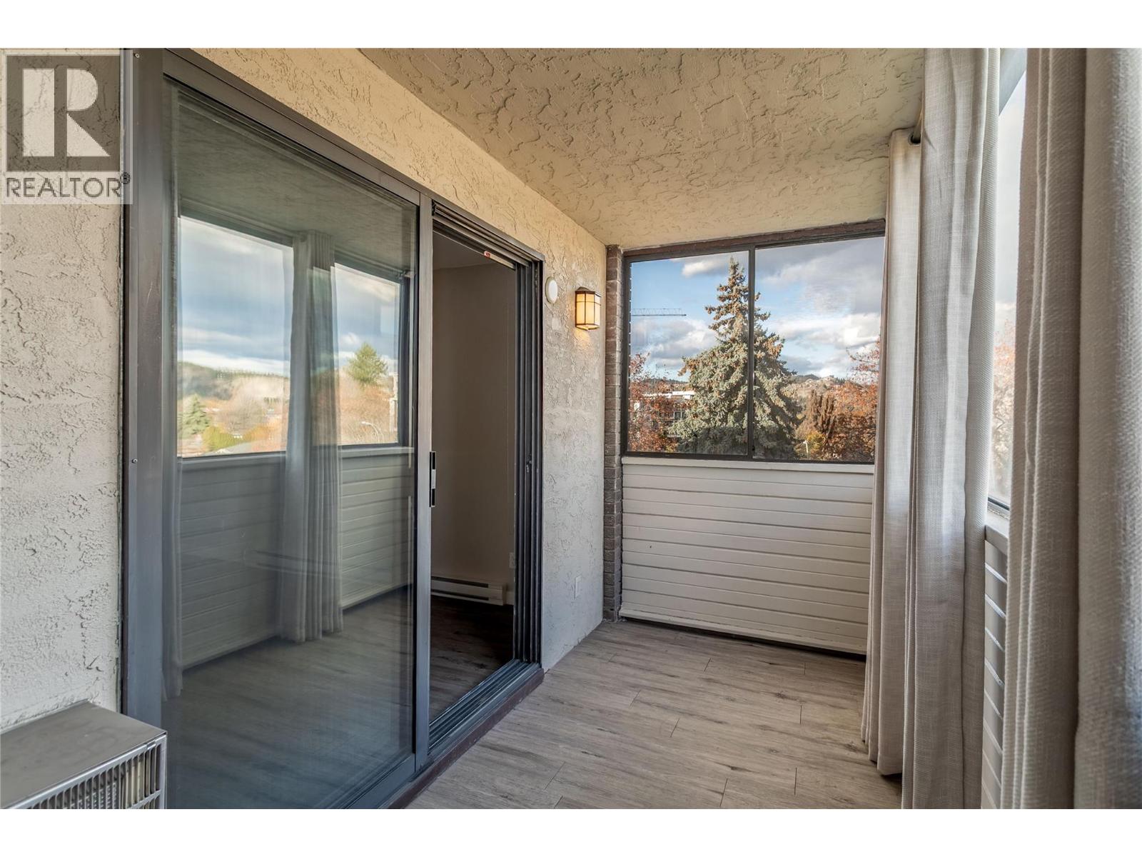 407 1915 Pacific Court, Kelowna