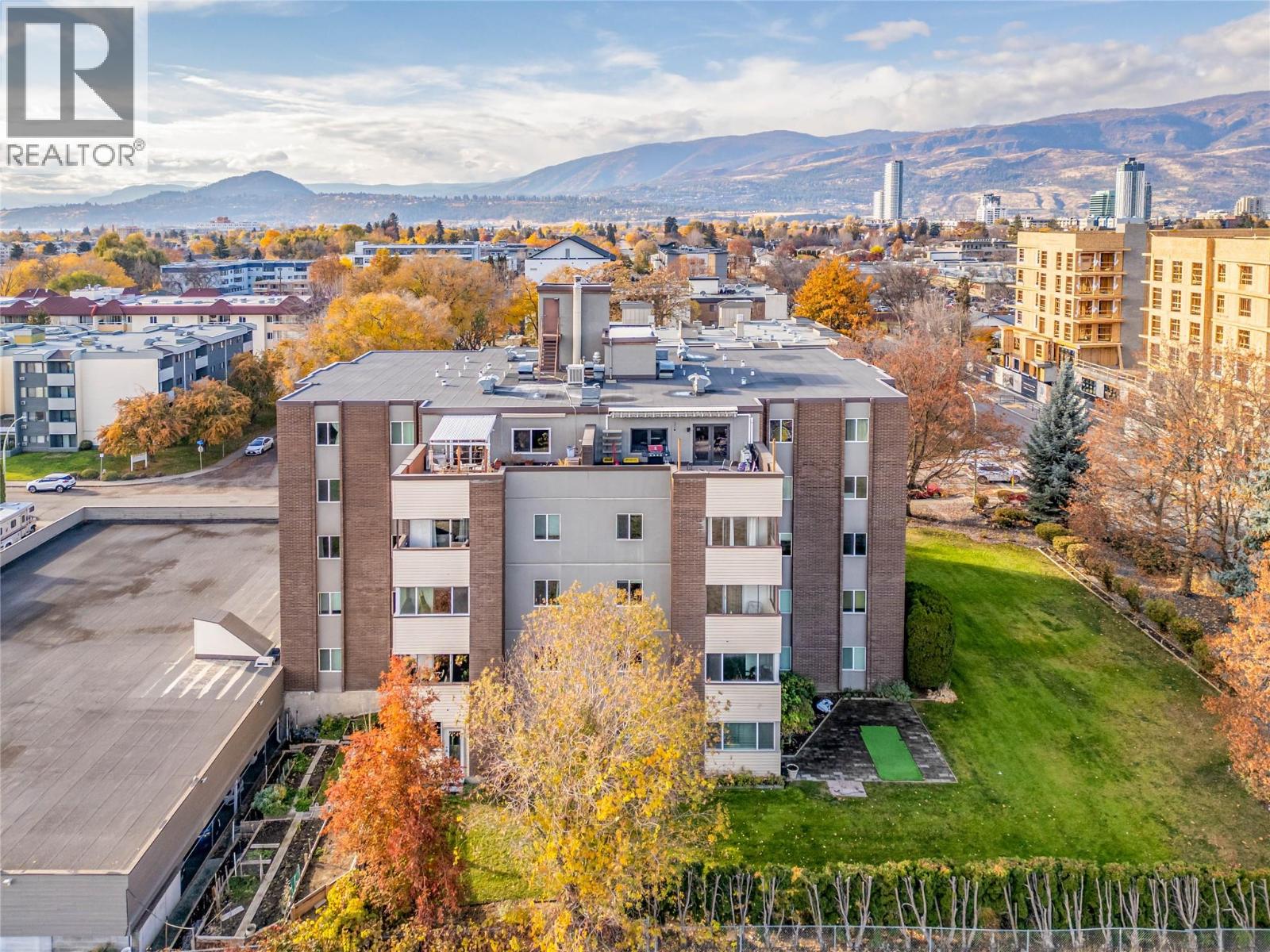407 1915 Pacific Court, Kelowna
