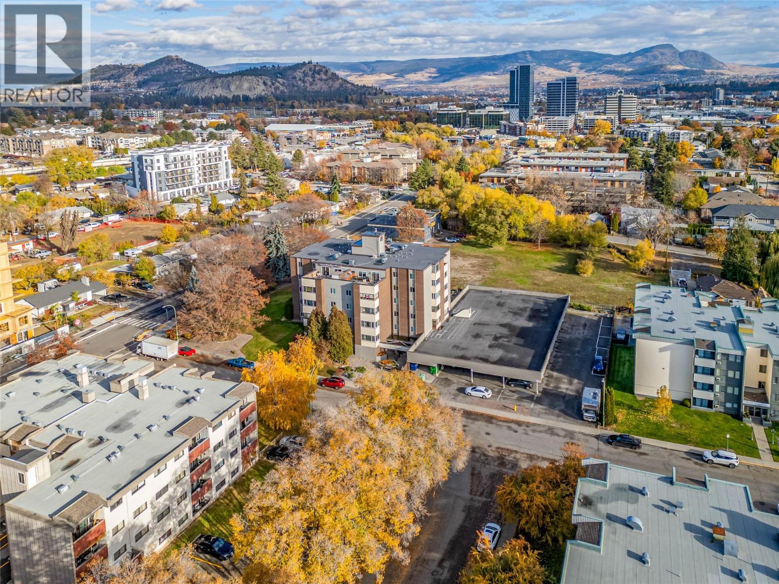 407 1915 Pacific Court, Kelowna