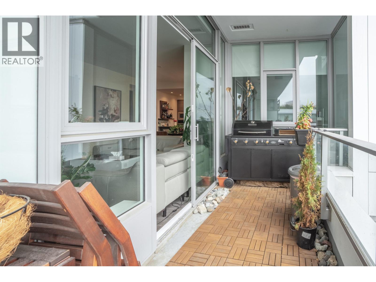 504/505 3438 SAWMILL CRESCENT, Vancouver