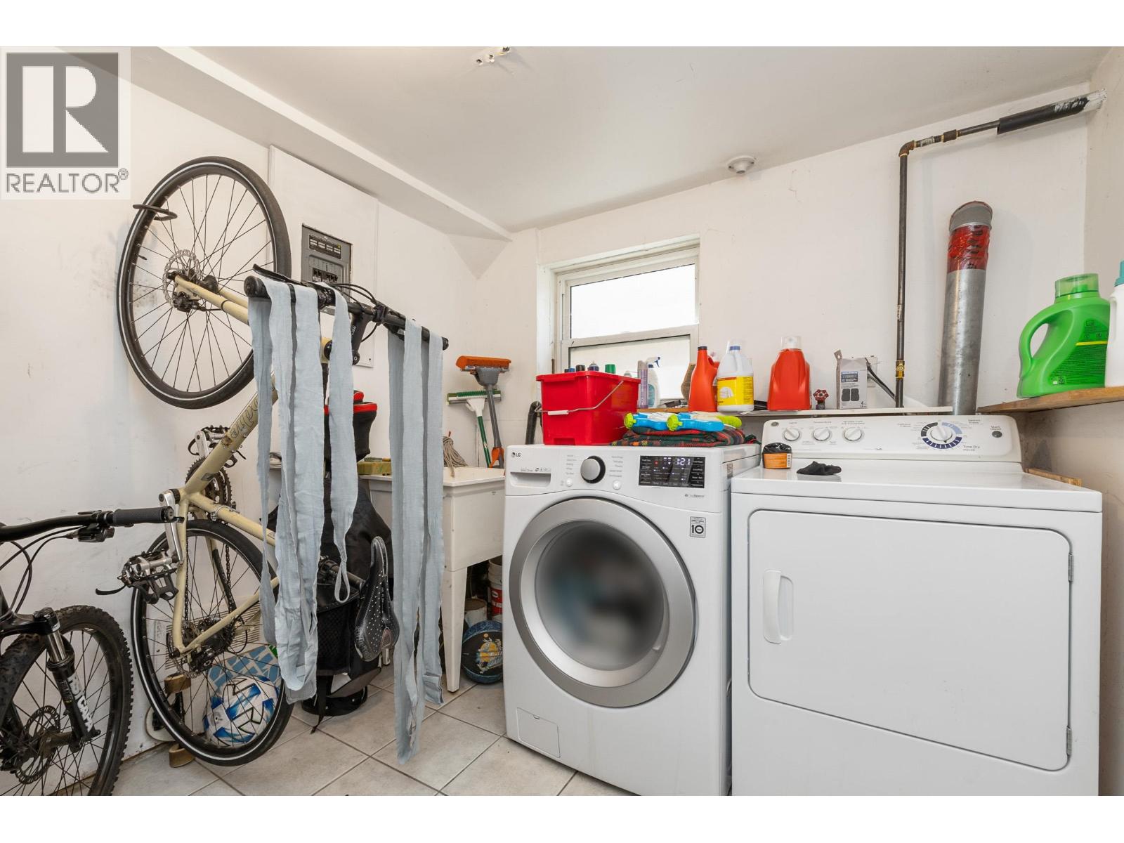 1341 E 29TH AVENUE, Vancouver