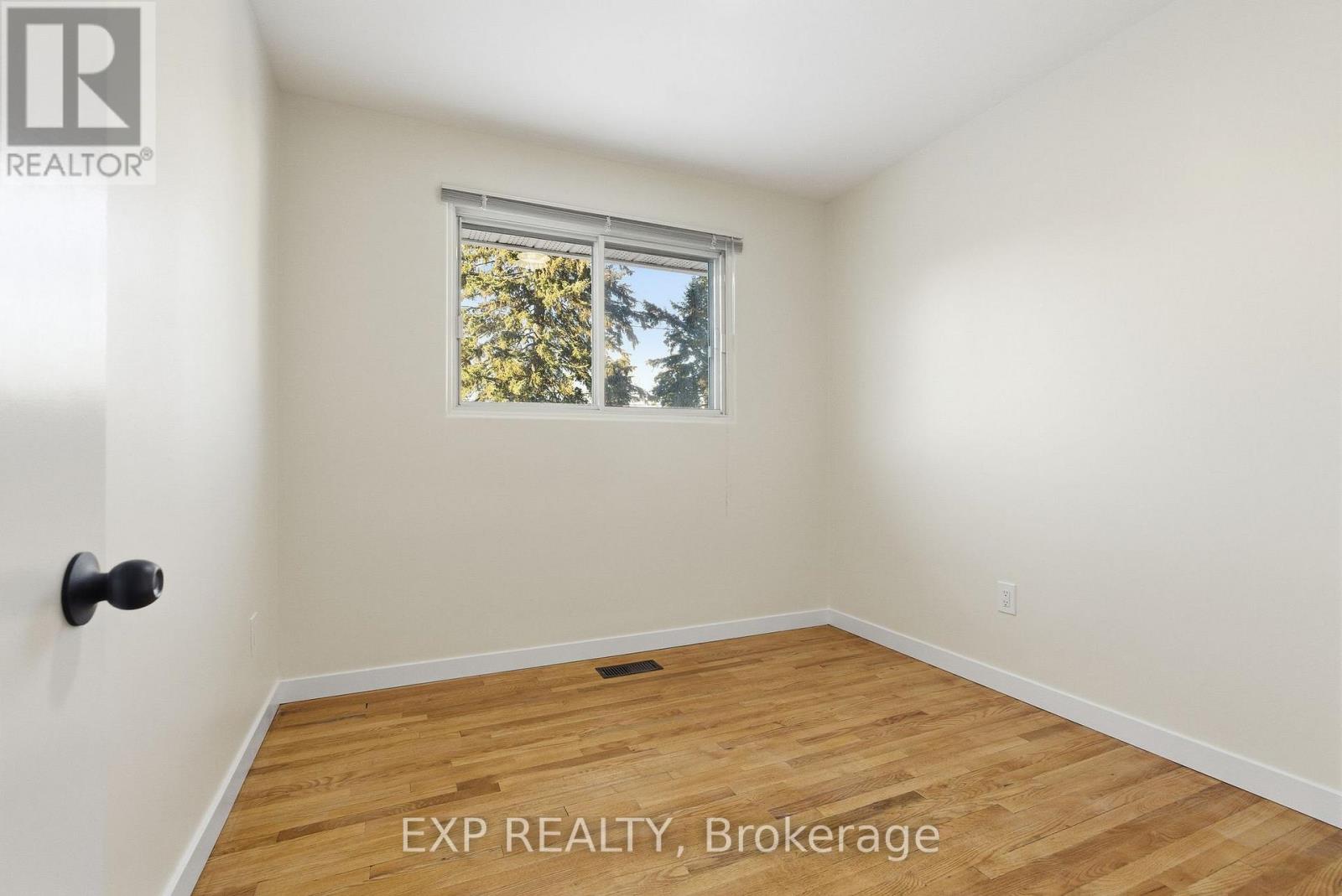 2243 MIRAMICHI STREET - 18