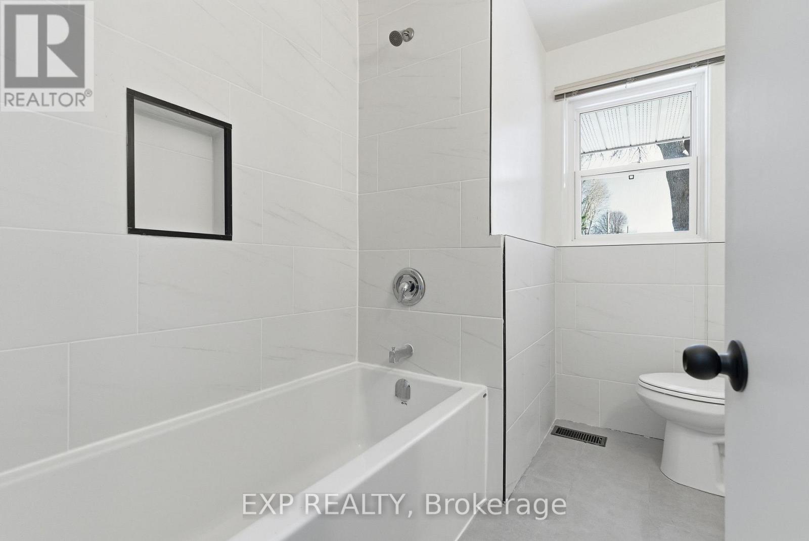 2243 MIRAMICHI STREET - 20