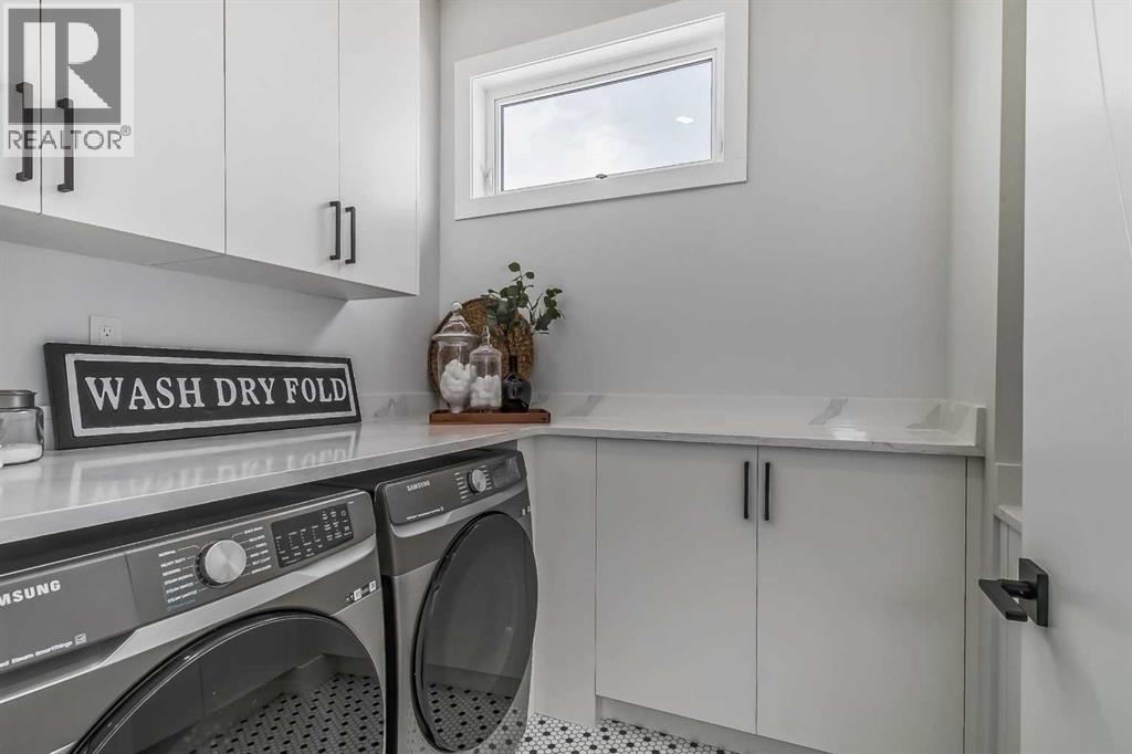 Single Family House for Sale in   Avenue SW Shaganappi Calgary 