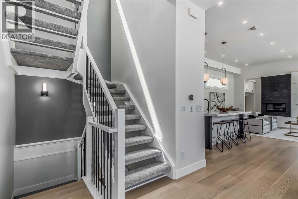 Single Family House for Sale in   Avenue SW Shaganappi Calgary 