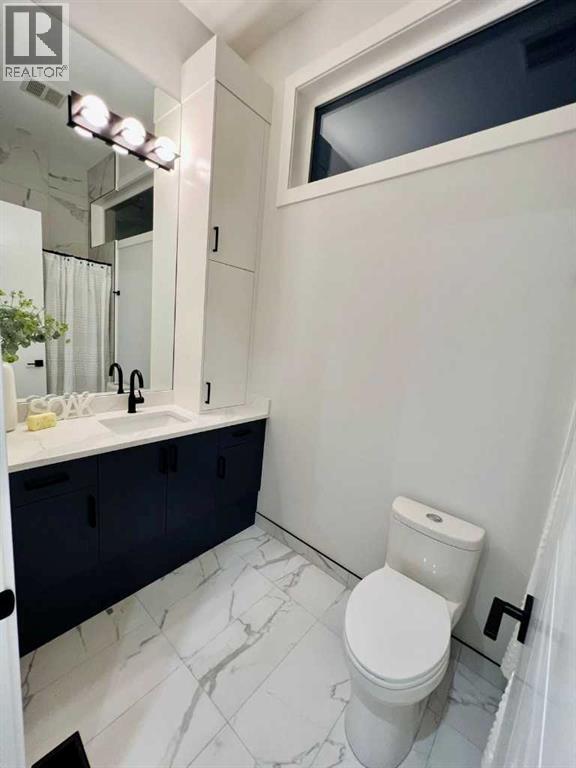 Single Family House for Sale in   Avenue SW Shaganappi Calgary 