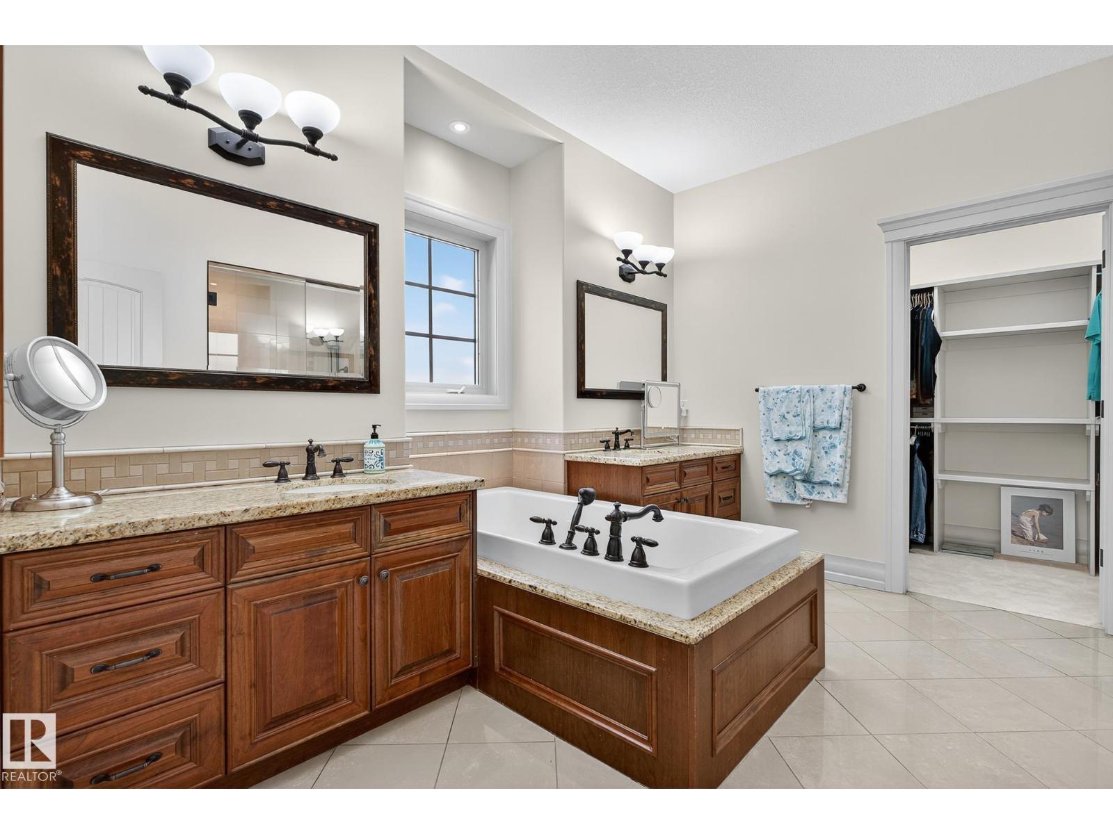 #54 53305 RGE ROAD 273, Rural Parkland County