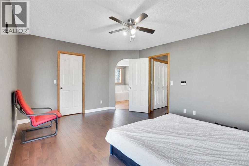 Single Family House for Sale in  Riverview Park Riverbend Calgary 