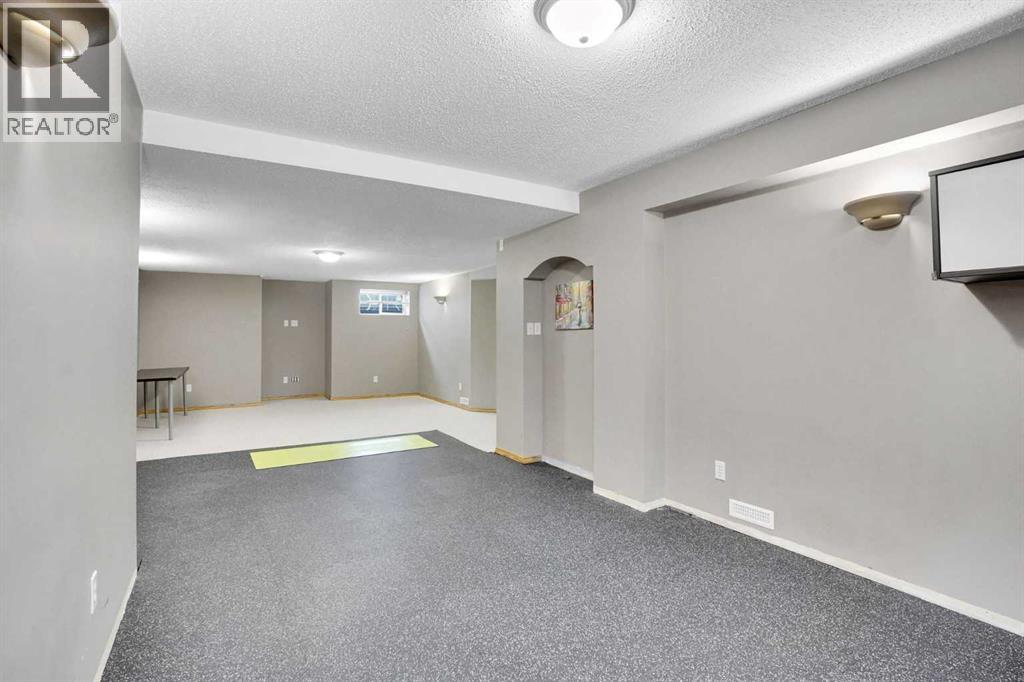 Single Family House for Sale in  Riverview Park Riverbend Calgary 