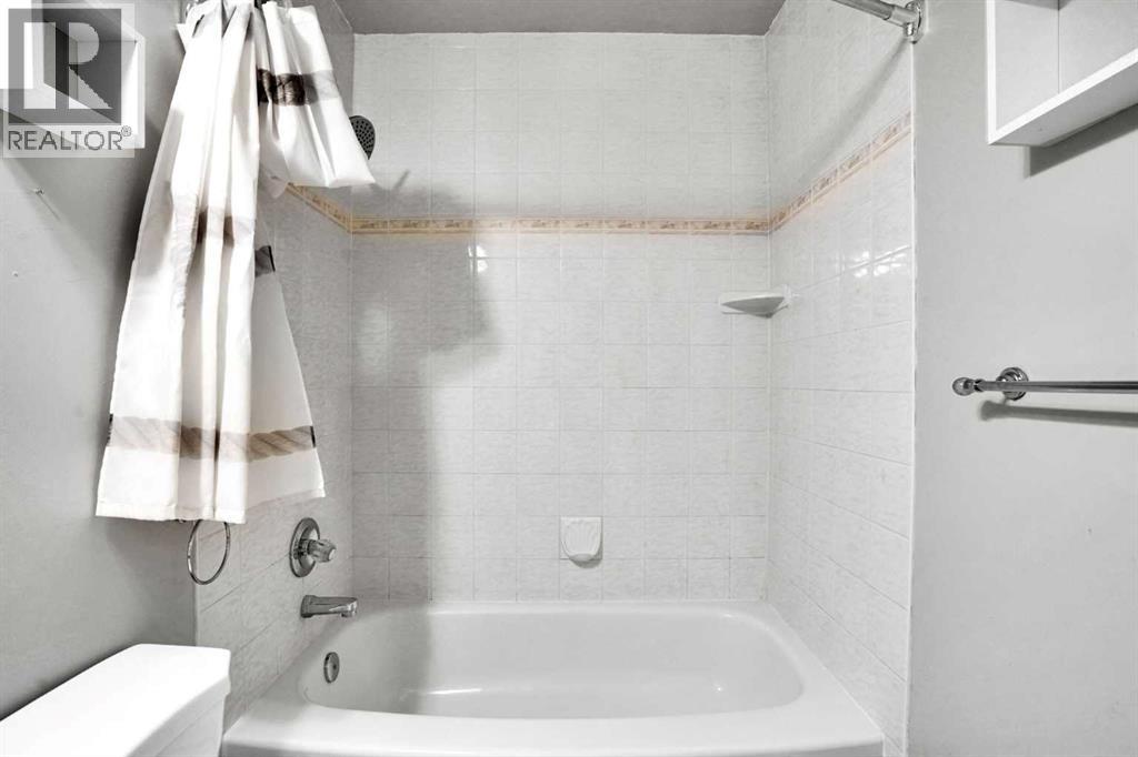 Single Family House for Sale in  Riverview Park Riverbend Calgary 