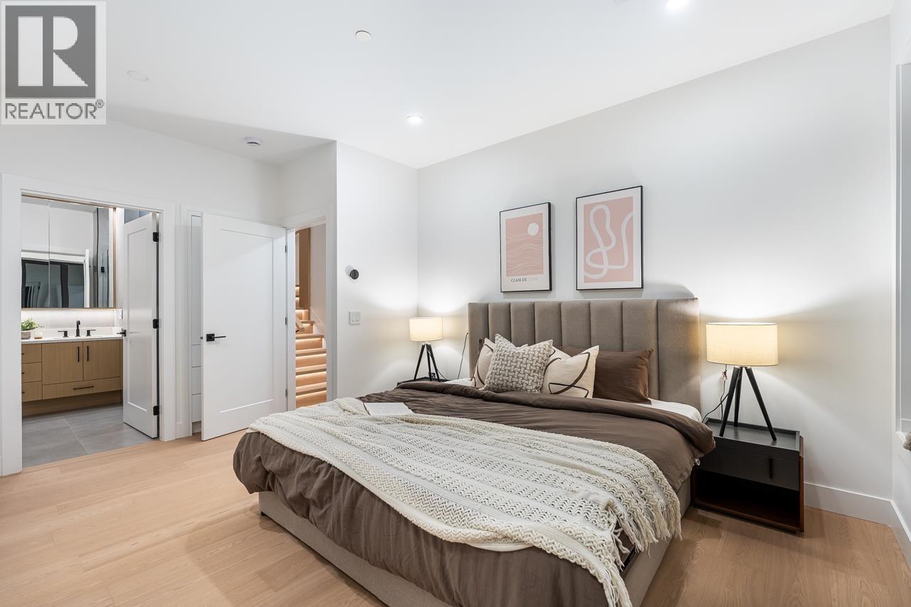 4675 ST. GEORGE STREET, Vancouver