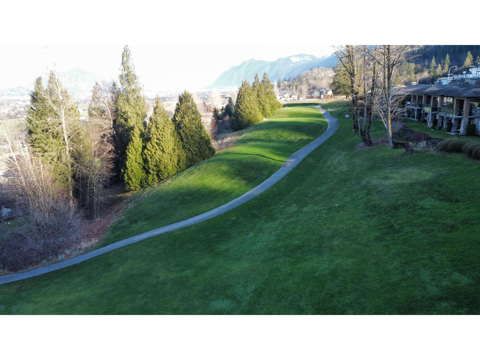 114 51096 FALLS COURT, Eastern Hillsides, Chilliwack