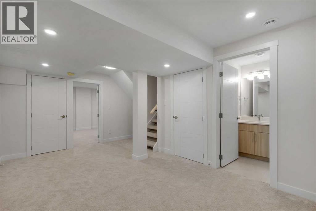 Single Family House for Sale in  Penworth Close SE Penbrooke Meadows Calgary 