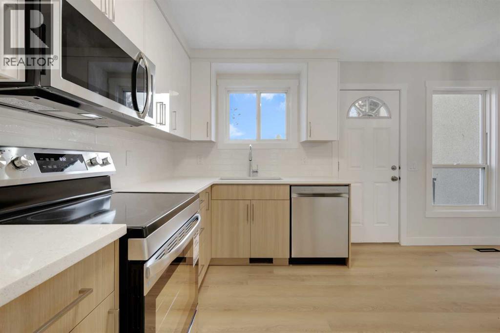 Single Family House for Sale in  Penworth Close SE Penbrooke Meadows Calgary 