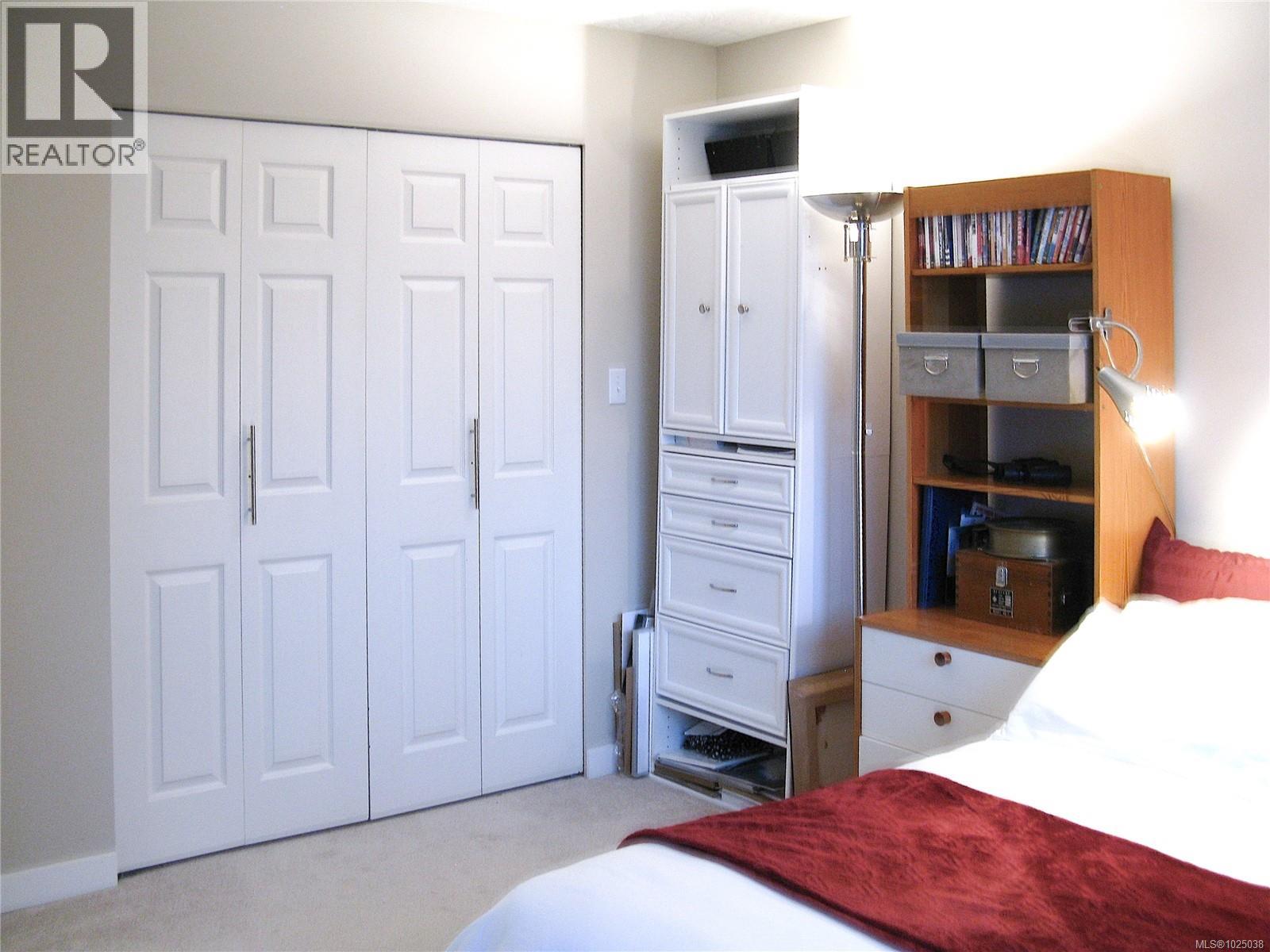 308 1505 Church Avenue, Saanich