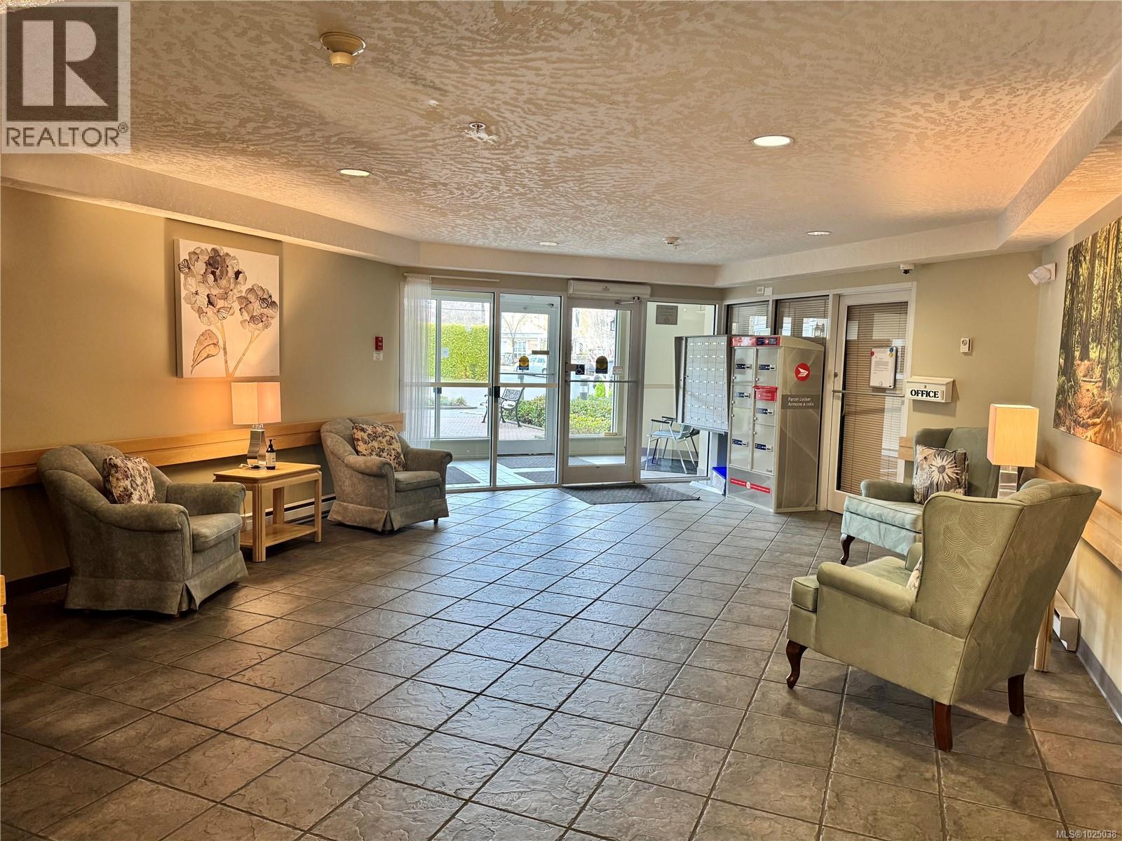 308 1505 Church Avenue, Saanich