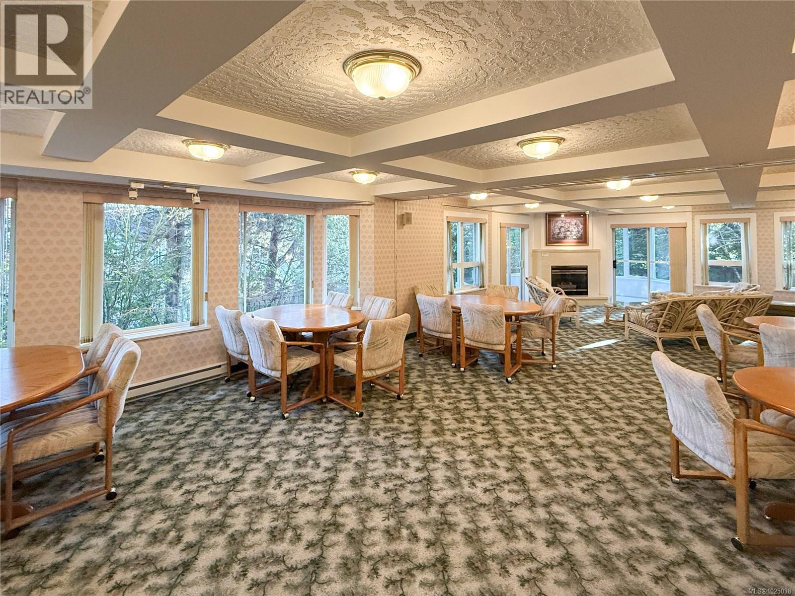 308 1505 Church Avenue, Saanich