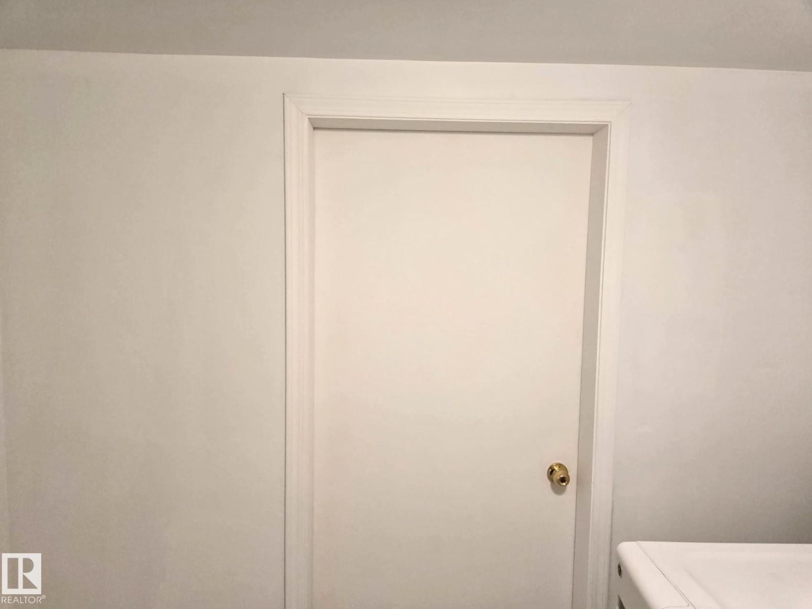 8 LAFOND DR, Tofield