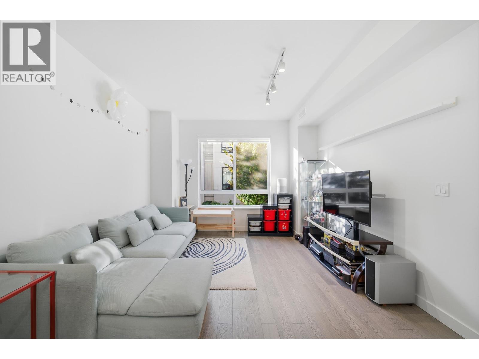 45 10233 RIVER DRIVE, Richmond