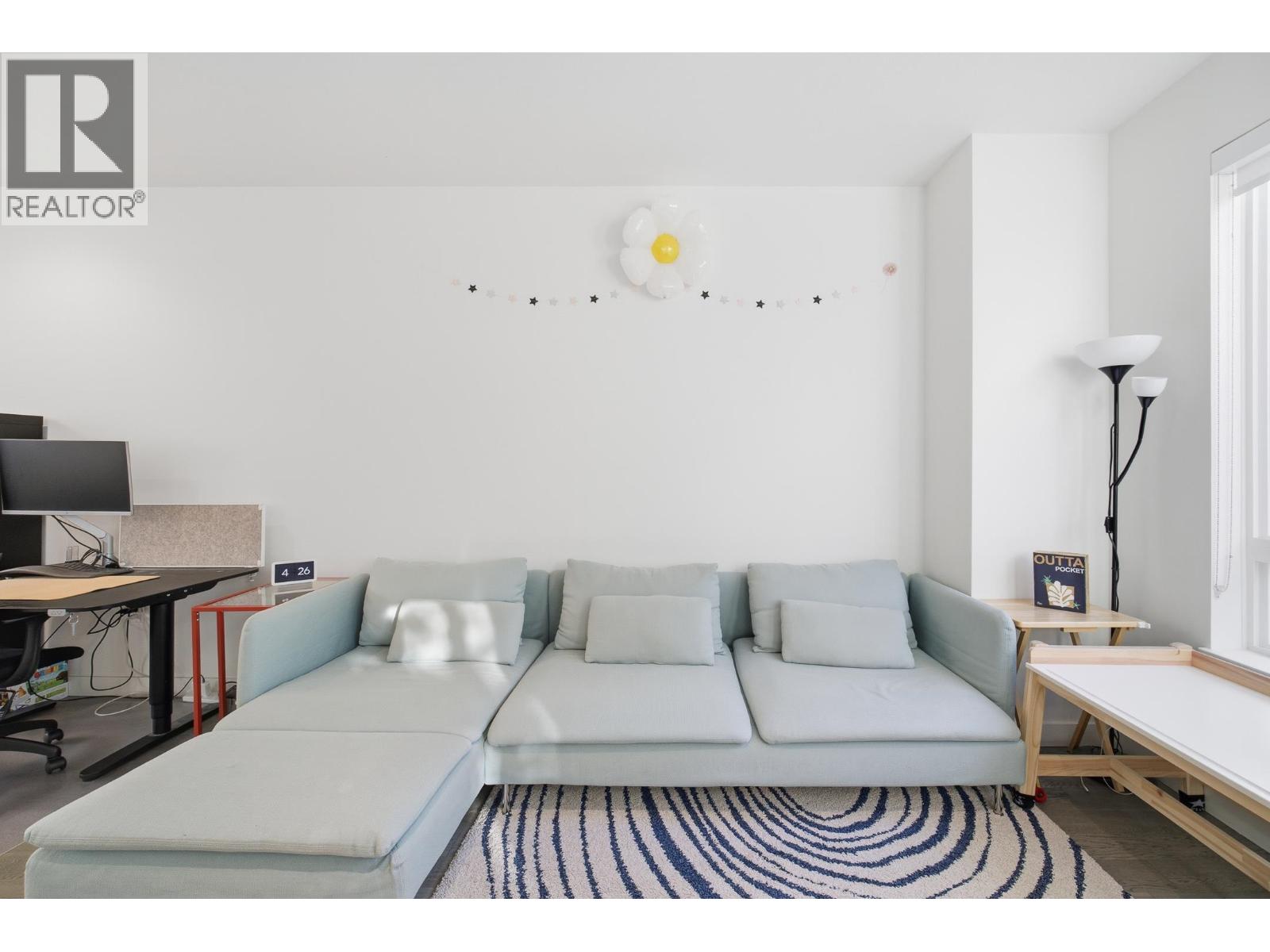 45 10233 RIVER DRIVE, Richmond