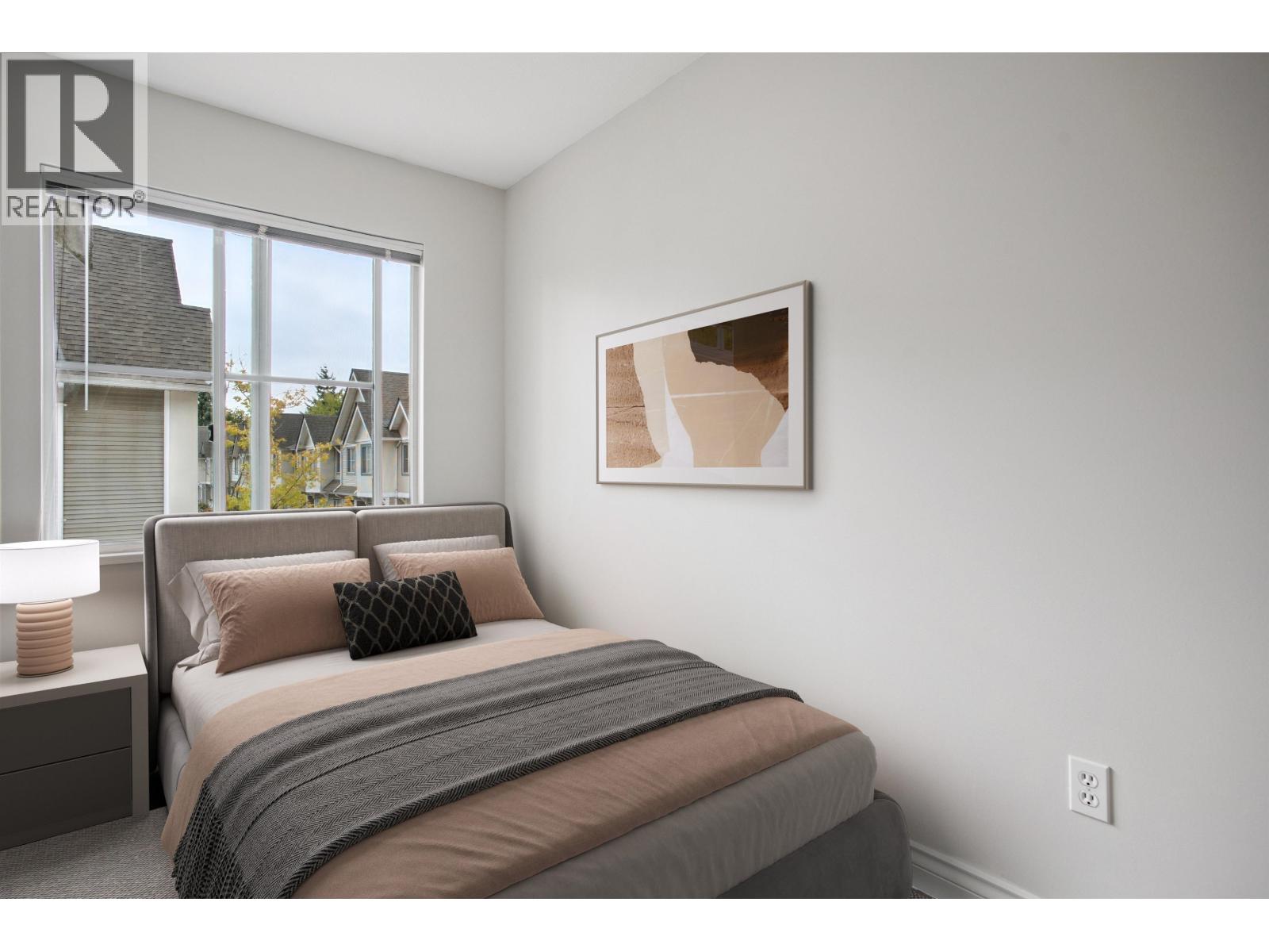 6 4933 FISHER DRIVE, Richmond