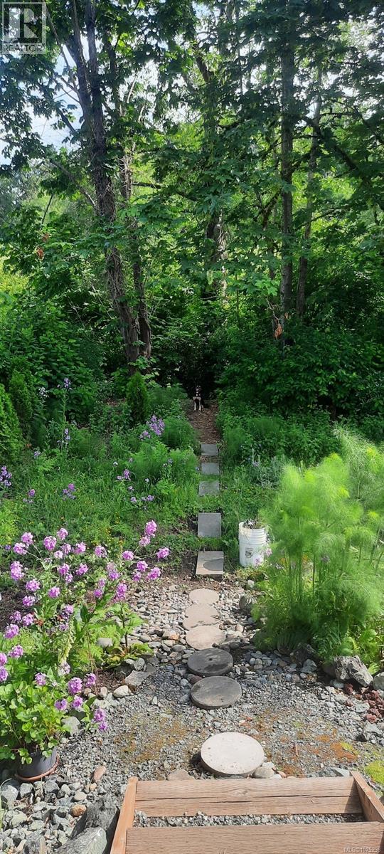 2876 Sherman Rd, Duncan