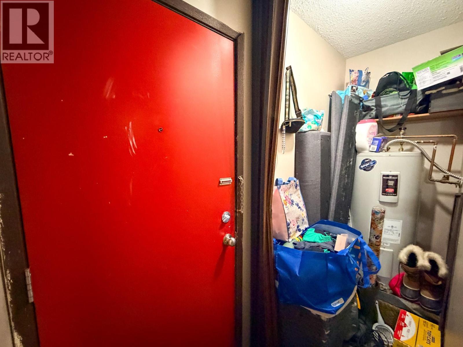 1703 Menzies Street Unit# 303, Merritt