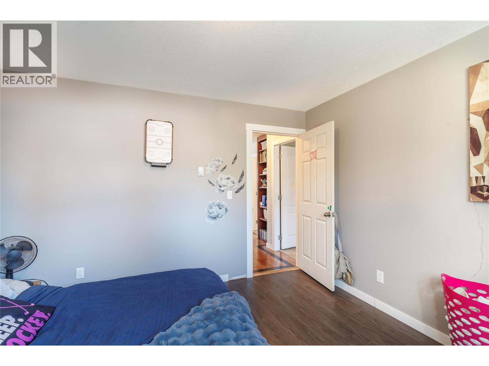 42 Lakeshore Drive, Vernon