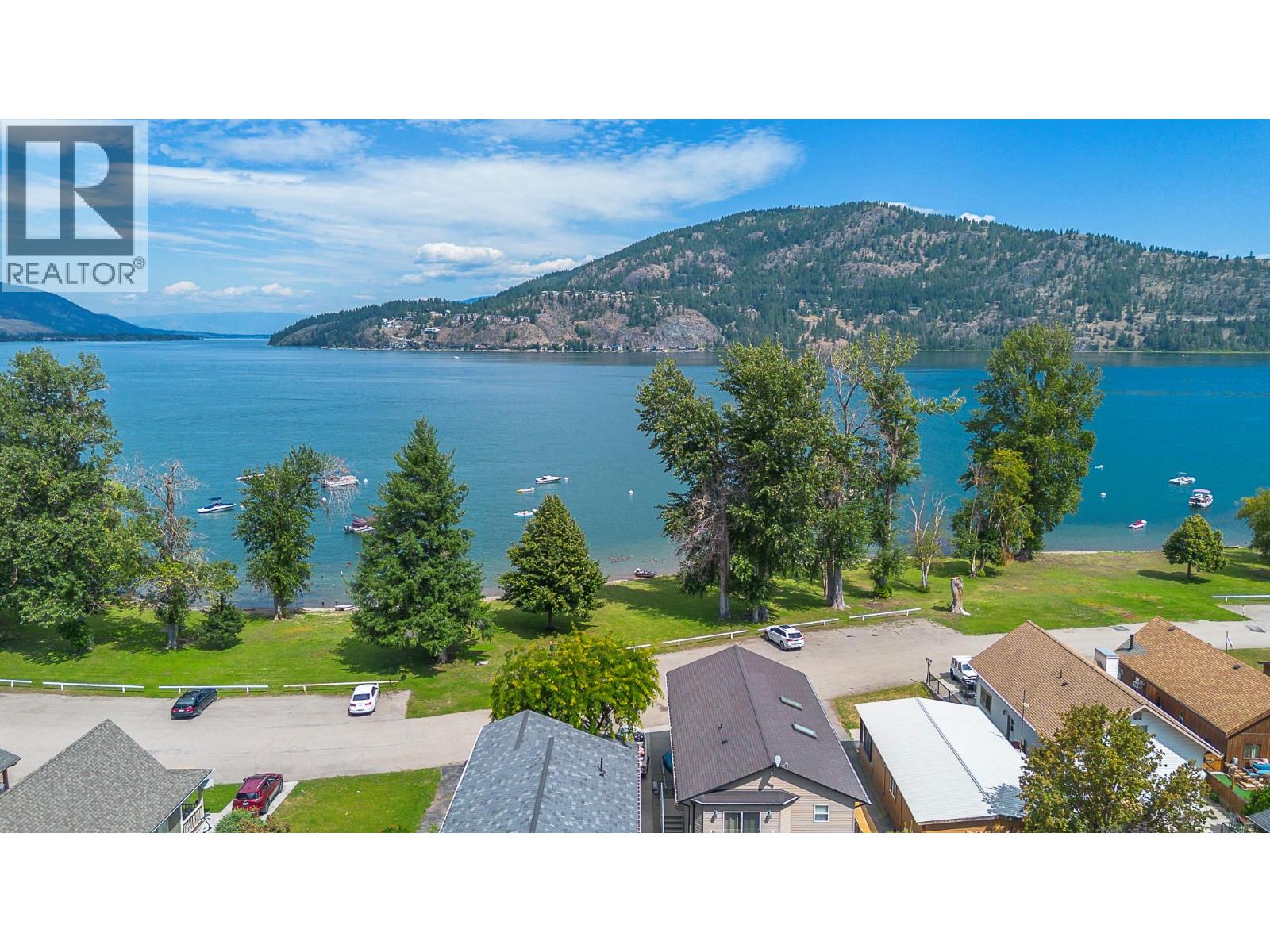 42 Lakeshore Drive, Vernon