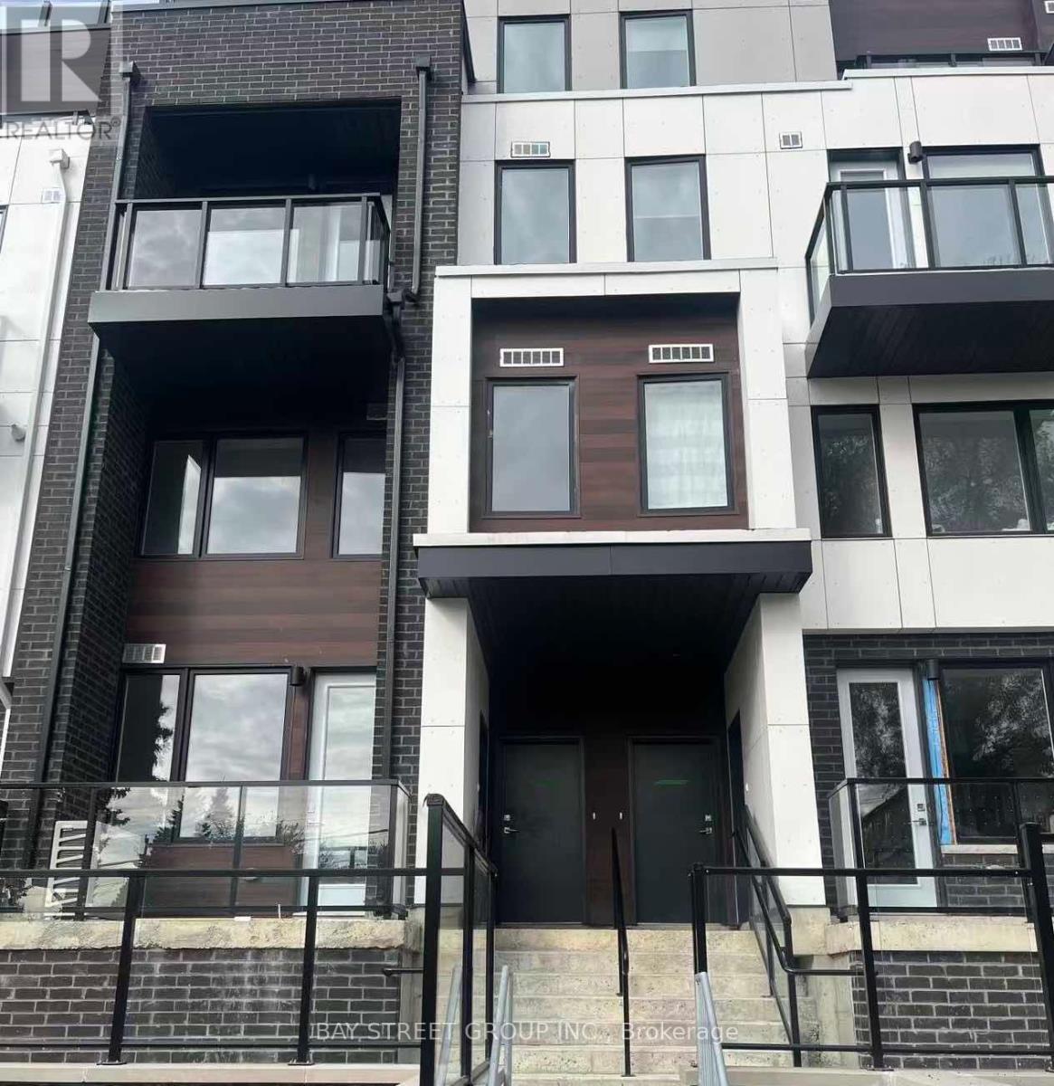 7 - 1479 O'CONNOR DRIVE - Photo 2 of 13, Toronto (O'Connor-Parkview), Ontario