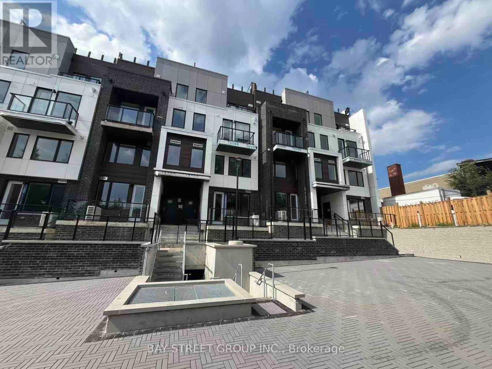 7 - 1479 O'CONNOR DRIVE - Photo 3 of 13, Toronto (O'Connor-Parkview), Ontario