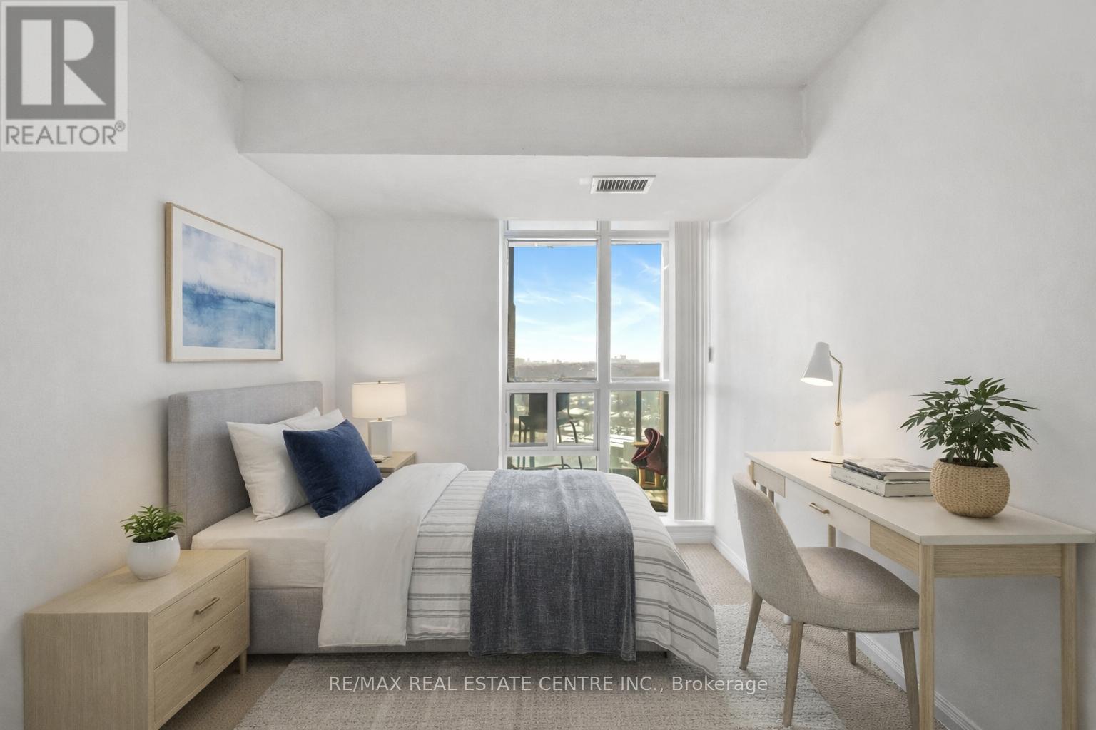 #1605 30 HARRISON GARDEN BOULEVARD - 27