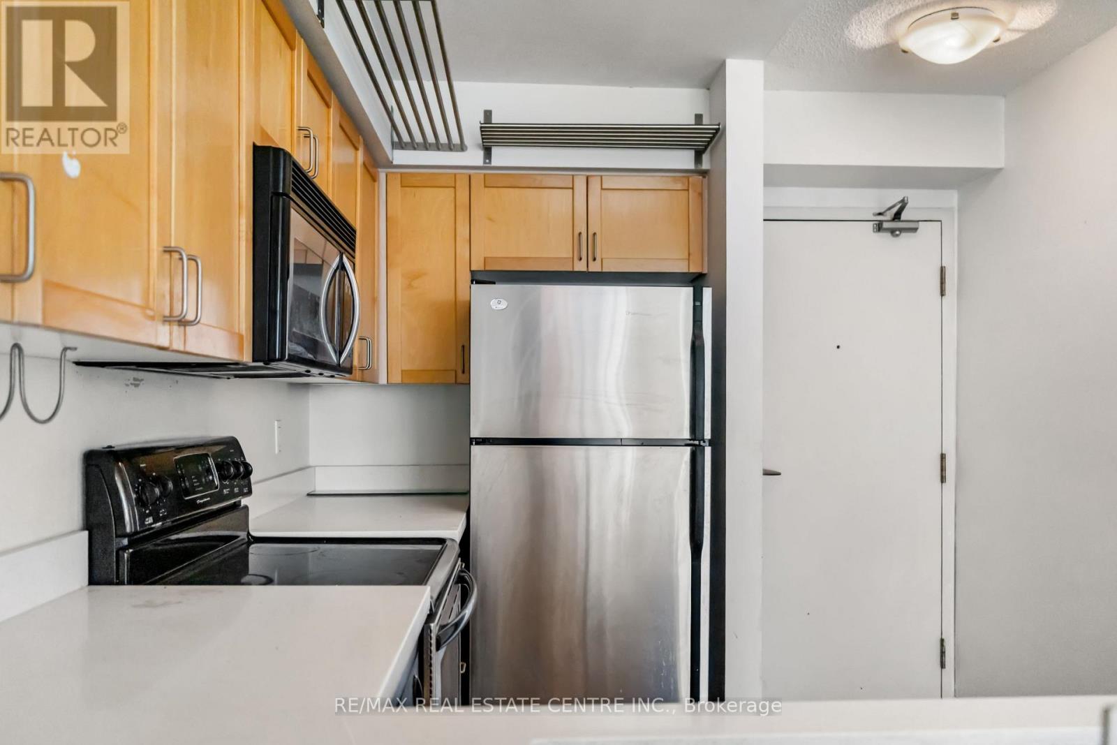 #1605 30 HARRISON GARDEN BOULEVARD - 8