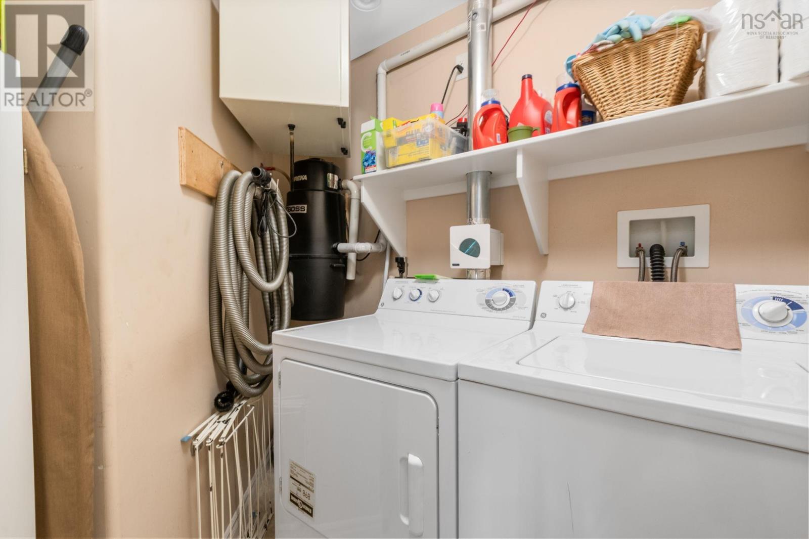 Property 35 of 53 of 308 36 Southgate Drive