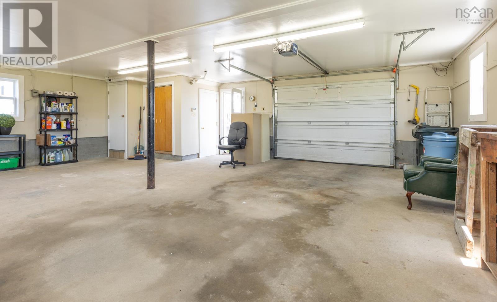 Property 48 of 49 of 926 Highway 304