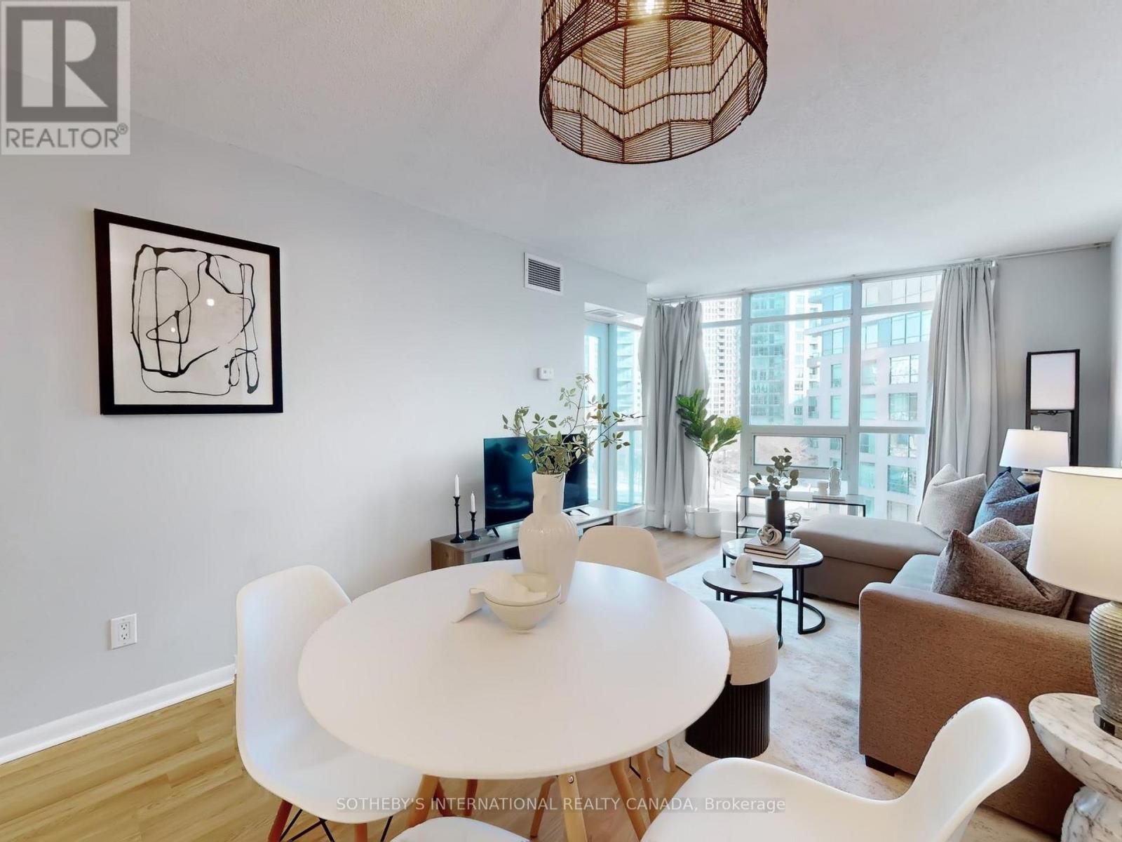 #537 231 FORT YORK BOULEVARD - 18