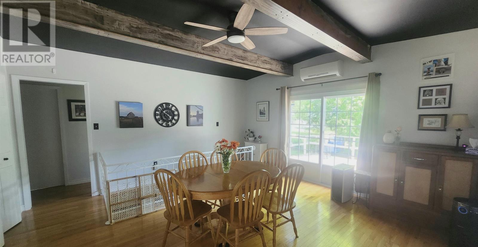 46 Saunders Avenue - 6
