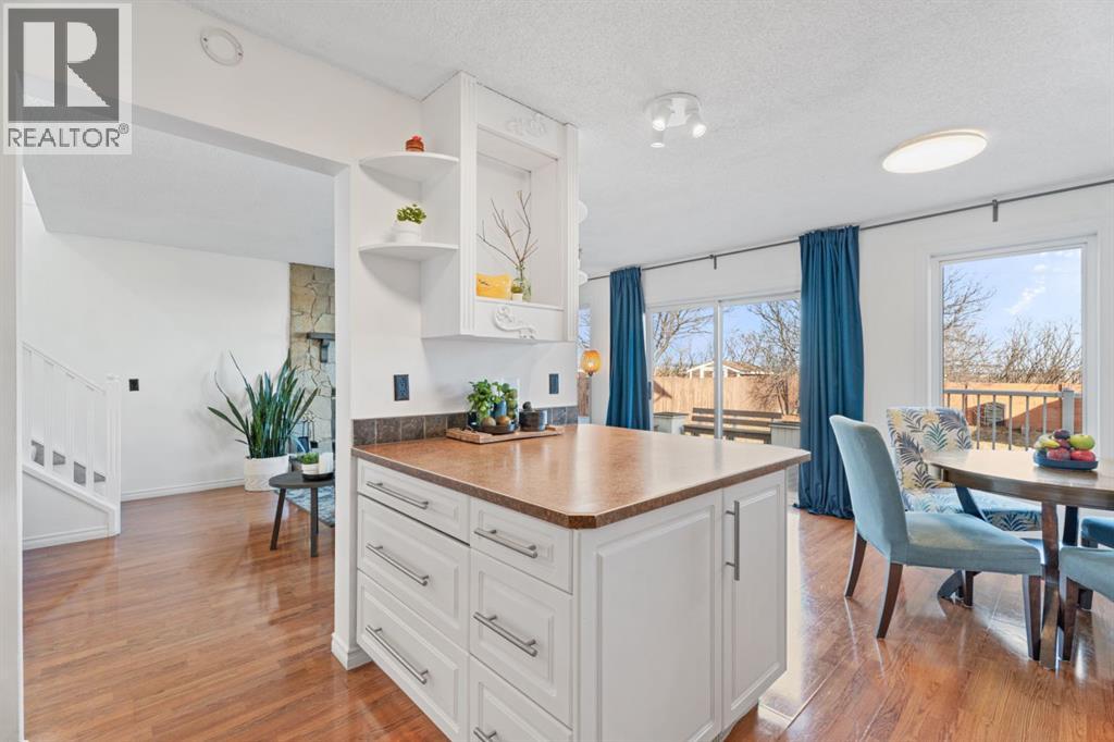 Single Family House for Sale in  Beddington Circle NE Beddington Heights Calgary 