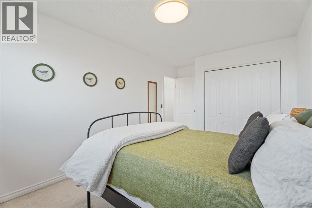 Single Family House for Sale in  Beddington Circle NE Beddington Heights Calgary 