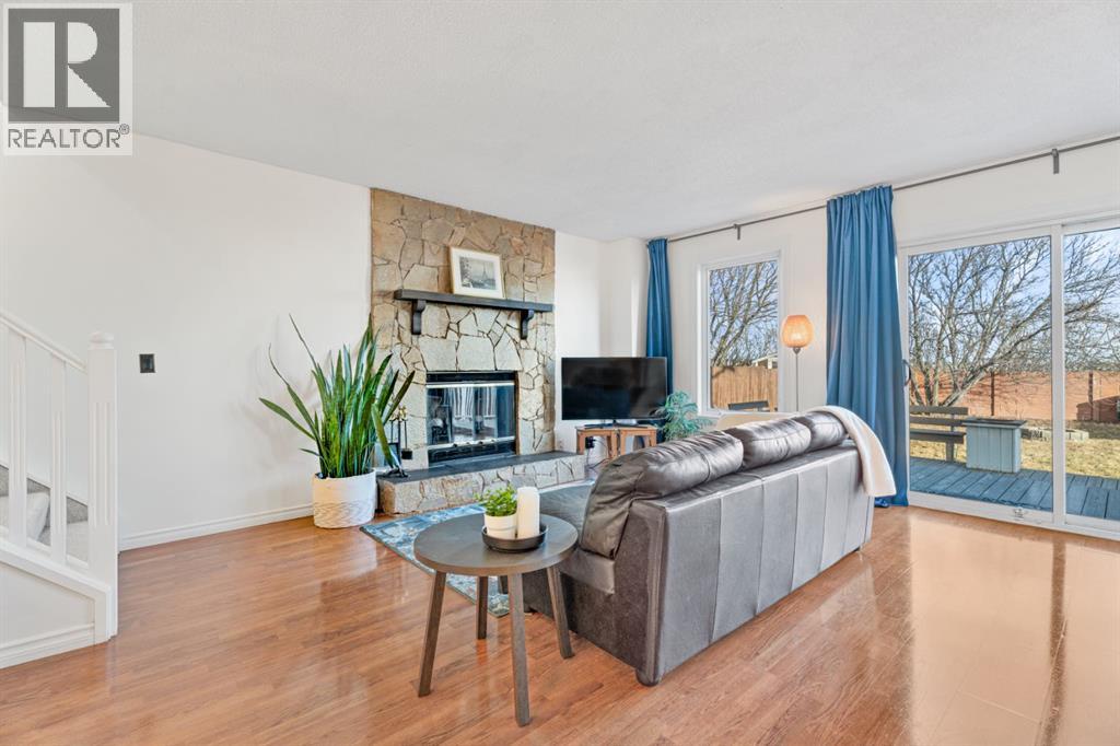 Single Family House for Sale in  Beddington Circle NE Beddington Heights Calgary 