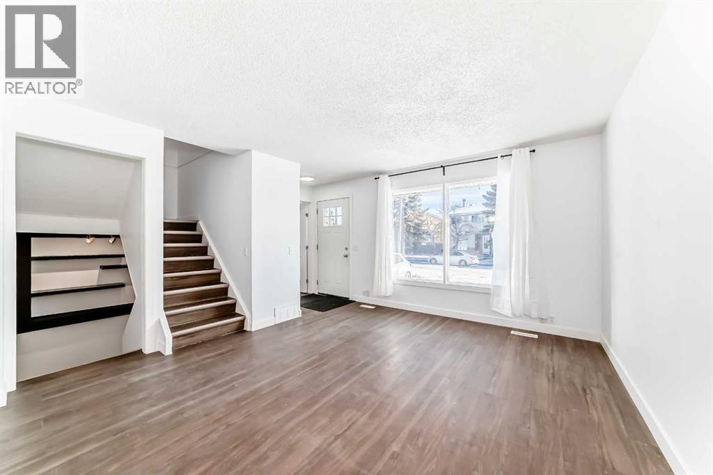 Single Family House for Sale in  Erin Mount Crescent SE Erin Woods Calgary 