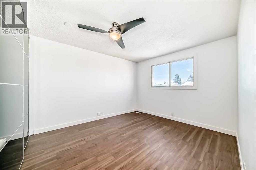 Single Family House for Sale in  Erin Mount Crescent SE Erin Woods Calgary 