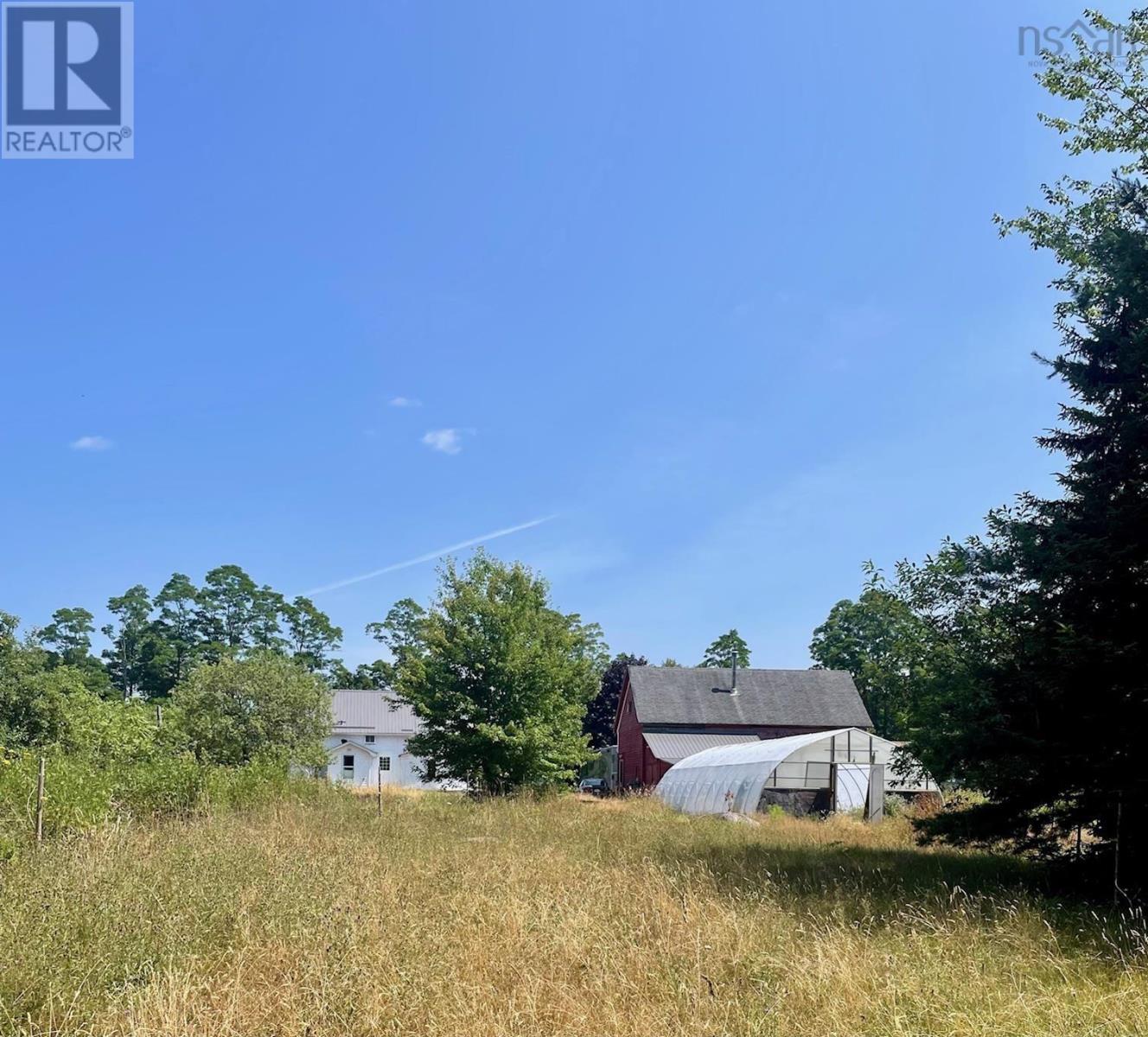 Property 41 of 43 of 960 Highway 208